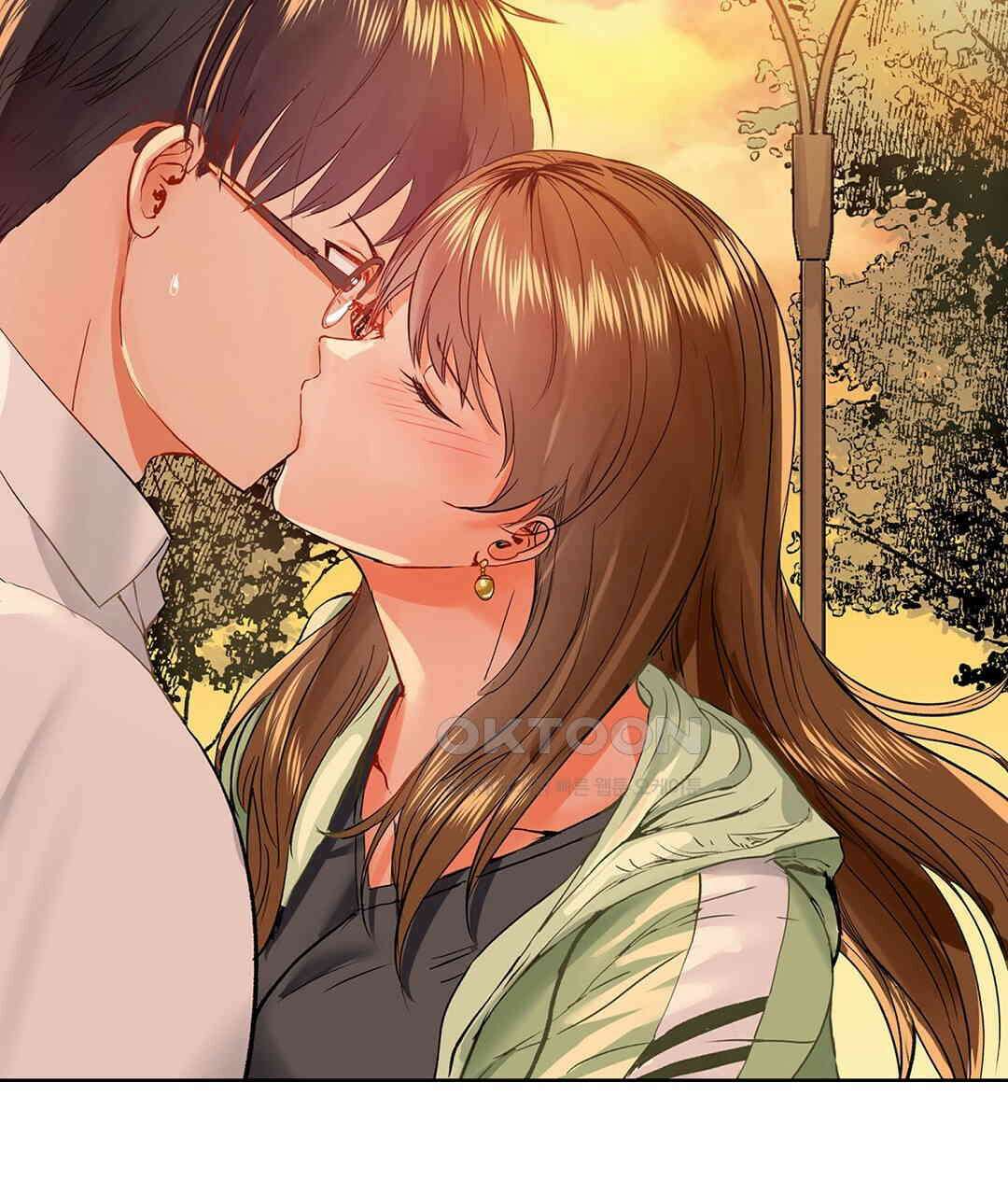 남편 옆에서 불륜 섹스 35화 7